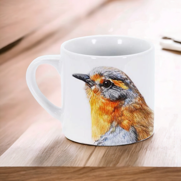 Taza de café espresso blanca con ilustración de un Chucao